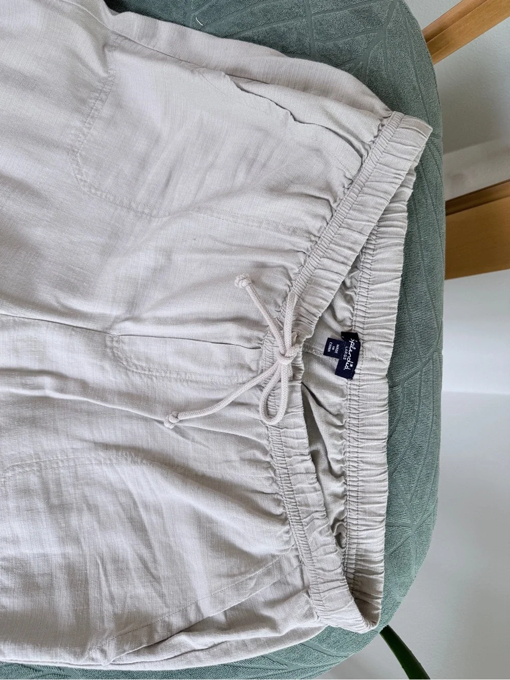 Splendid Light Gray Cropped Drawstring Pants - Picture 2 of 3